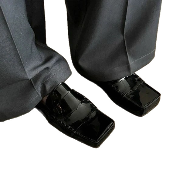 Unisex Slip-On loafers s kvadratnim vrhom, ravnim petom, gornji dio od Super Fiber i gumena potplat