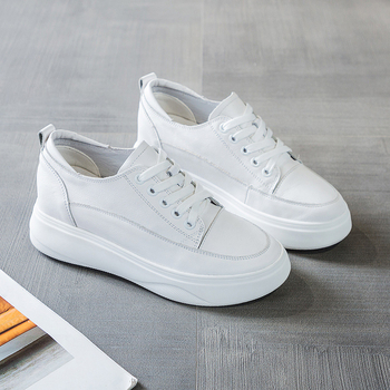 Обувки за жени с вътрешно повдигане на височината, кожено горнище, кръгъл нос, 6–8 cm подиум, дишаща подплата от свинска кожа