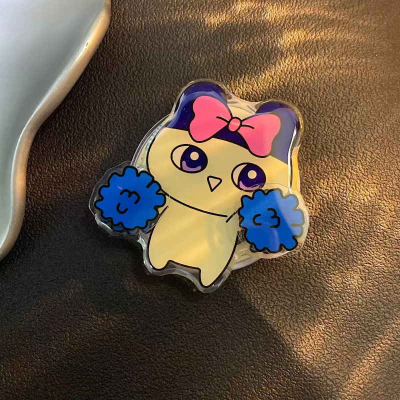Magnetični nosač za telefon u karikaturalnom stilu Tamagotchi, plastična konstrukcija