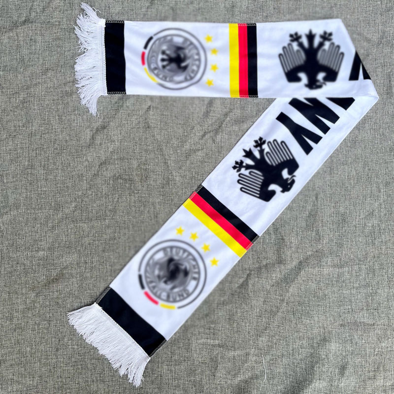Nogometni navijački šal - Materijal: tanak pamuk; Prilagodba: Da; Otisnuto logo; Porijeklo: Guangzhou; Sport: Nogomet