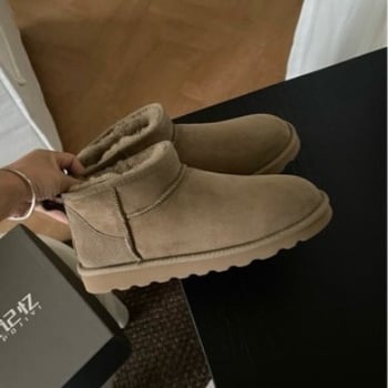 Muške čizme za snijeg s jednim komadom ovčje kože na gornjem dijelu, EVA potplat, protuklizna gumena potplat, tople i prozračne, casual stil