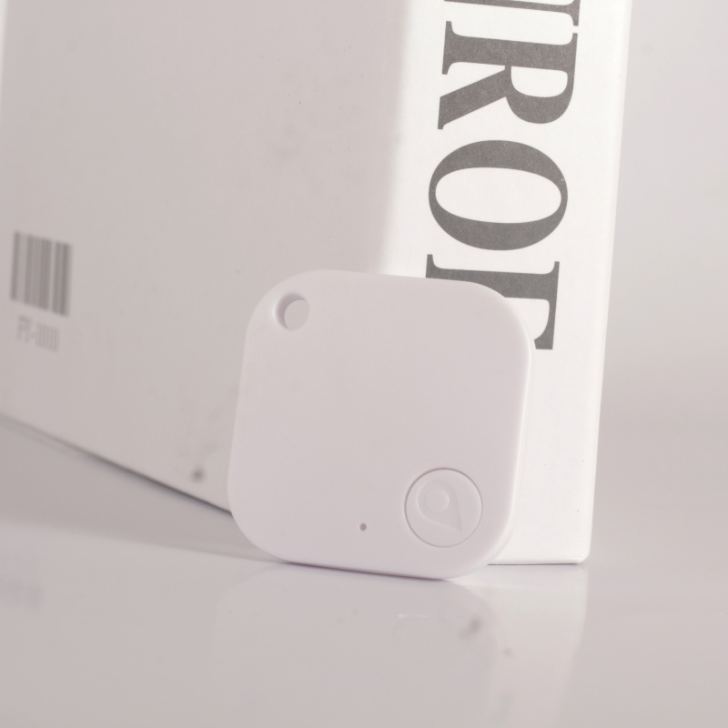 Pametan kvadratni Bluetooth tracker za prtljagu i ključeve - dvostrani alarm protiv gubitka, dvostruko traženje, pronalaženje gubitka (210mAh, doseg 25 m, ABS kućište, kompatibilan s Androidom i iOS-om)