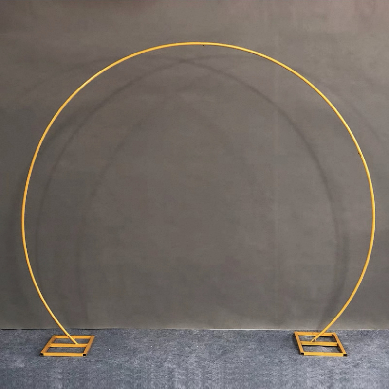 Vjenčani okrugli okvir pozadine, luk s cvjetovima trešnje, polukružni luk balona, željezni okvir