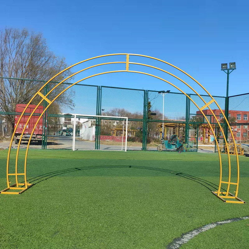 Vjenčani okrugli okvir pozadine, luk s cvjetovima trešnje, polukružni luk balona, željezni okvir