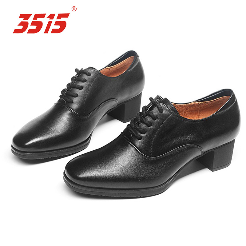 Ženske kožne loaferice - gornji dio od kože, okrugli vrh, niski pet 1–3 cm, slip-on, gumeni potplat