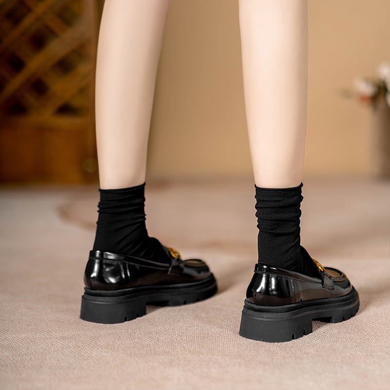 Loafersi, britanskog stila, gornji dio od PU-a, okrugli vrh, srednji povišeni pet 3-5 cm, gumena potplat