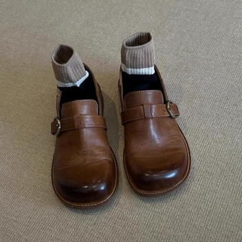 Ženske loaferice, britanski stil, gornji dio od dvostruke prirodne kože, okrugli nos, slip-on, niski debeli potpetica 1–3 cm, gumena potplat