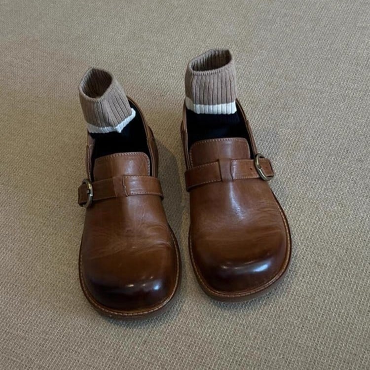 Ženske loaferice, britanski stil, gornji dio od dvostruke prirodne kože, okrugli nos, slip-on, niski debeli potpetica 1–3 cm, gumena potplat