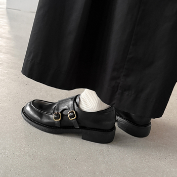 Ženske kožne loaferice s dvostrukom goveđom kožom, okrugli vrh, slip-on, srednji pet 3–5 cm, gumeni potplat, japanski stil akademskih kožnih cipela