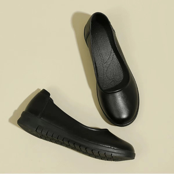 Ženske slip-on kancelarijske tenisice, okrugla vrh, vamp od mikrovlakna, gumeni đon, plosna peta