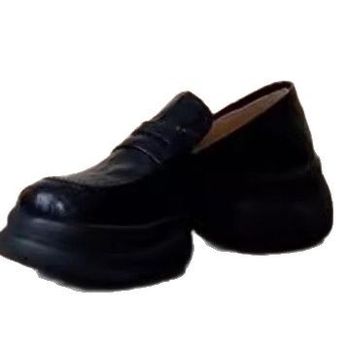 Ženske platform loaferice s okruglim nosom, debelim petom, gornji dio od mikrovlakna, gumena potplat