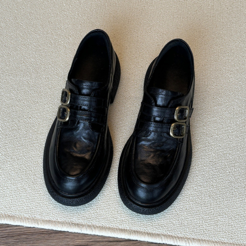 Loaferice s okruglom prstom, srednje visoka peta 3–5 cm, gornji dio Super Fiber, gumeni đon