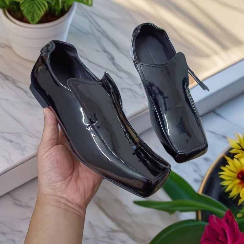 Unisex kožni loaferi, četvrtasti vrh, slip-on, ravna peta, gumeni potplat