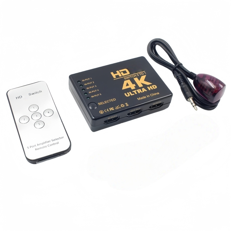 Bdxc-3–1/5–1 4K audio-video prekidač s IR distribucijom i TV daljinskim upravljačem, podijeljeni zaslon