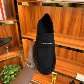 Férfi vászon Slip-On loaferok, légáteresztő, EVA talpbetét, gumitalp, alacsony felső, kerek orr, nyár 2025