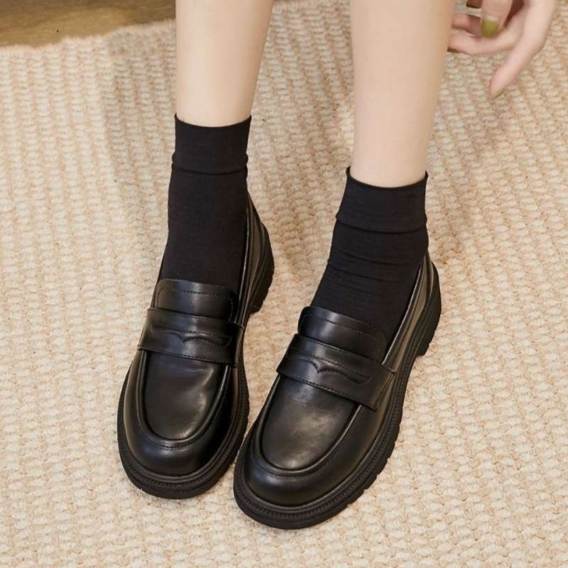 Ženske loafers za gradski stil i poslovnu upotrebu, okrugli vrh, gornji dio od više materijala, srednja visina, slip-on, gumena potplat
