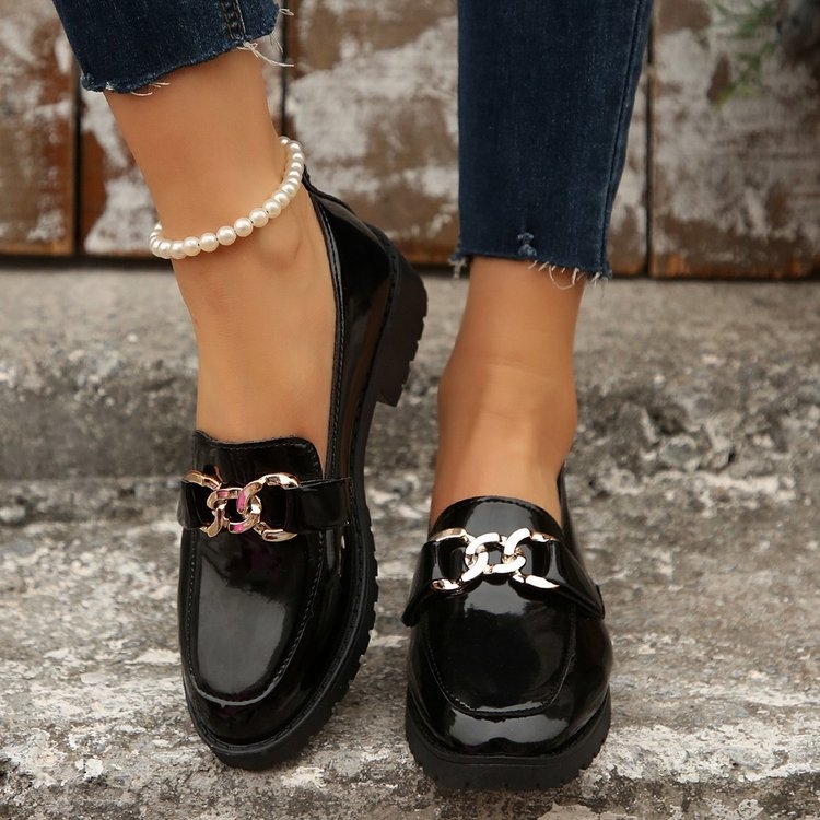 Loafers cu deget rotund, partea superioară PU, toc gros 3–5 cm, slip-on, talpă din cauciuc