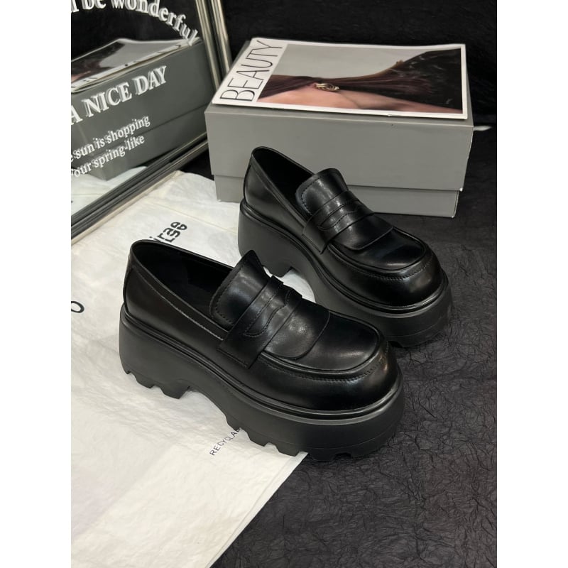 Ženske loaferice od prave kože s debelim podplatom, slip-on, okrugli vrh, niski potpetica 1–3 cm