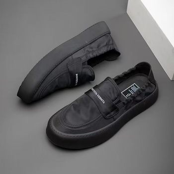 Muške platnene slip-on tenisice – prozračne, lagane, niski gornji dio, zaobljeni vrh, gumeni potplat