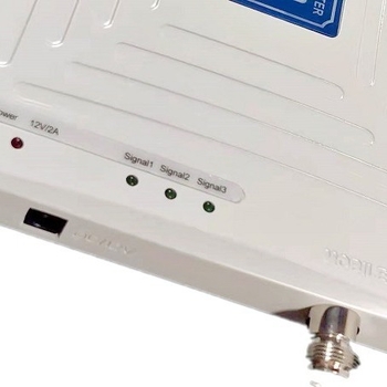 Pojačivač signala 2G/3G/4G s visokim izlaznim kapacitetom, 900/1800/2100 MHz, FDD mreža, pokrivenost 1000, ugrađeni firewall