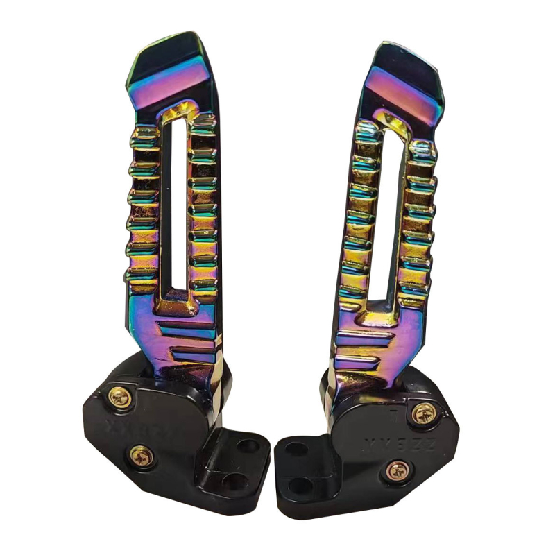 Motocykel zadný pedál — hliníková zliatina, elektroplátovanie, ZZBXX, kompatibilný s Tank pedálmi