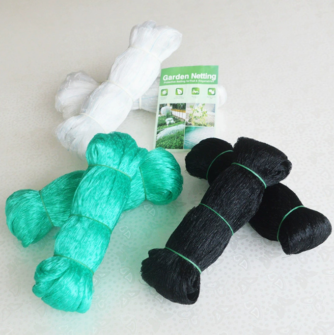 Mreža protiv ptica bez čvorova za voćnjake i vinograde, PE materijal, otvori 2,5 mm, promjer žice 0,2 mm, 3 godine trajnosti