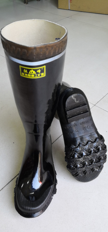 Fényvisszaverő ipari-bányász esőcsizma, anti-perforáció, csúszásmentes, vízálló, magas szár