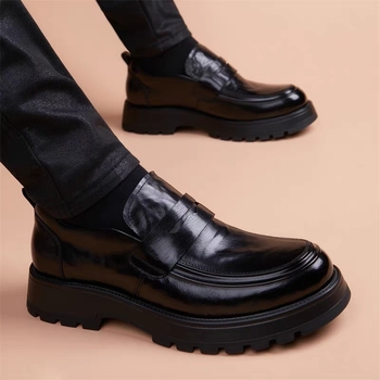 Muške formalne kožne cipele, gornji dio od prvog sloja teleće kože, gumeni potplat, visok gornji dio, slip-on bez vezivanja