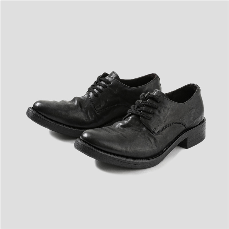 Pantofi Derby cu vârf ascuțit, partea superioară din piele split, talpă din cauciuc, șireturi, căptușeală din piele microfibră