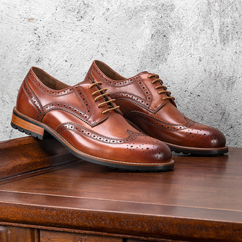 Pantofi Derby pentru bărbați — vamp din piele de vițel prim-strat, talpă din cauciuc, parte superioară joasă, închidere cu șireturi