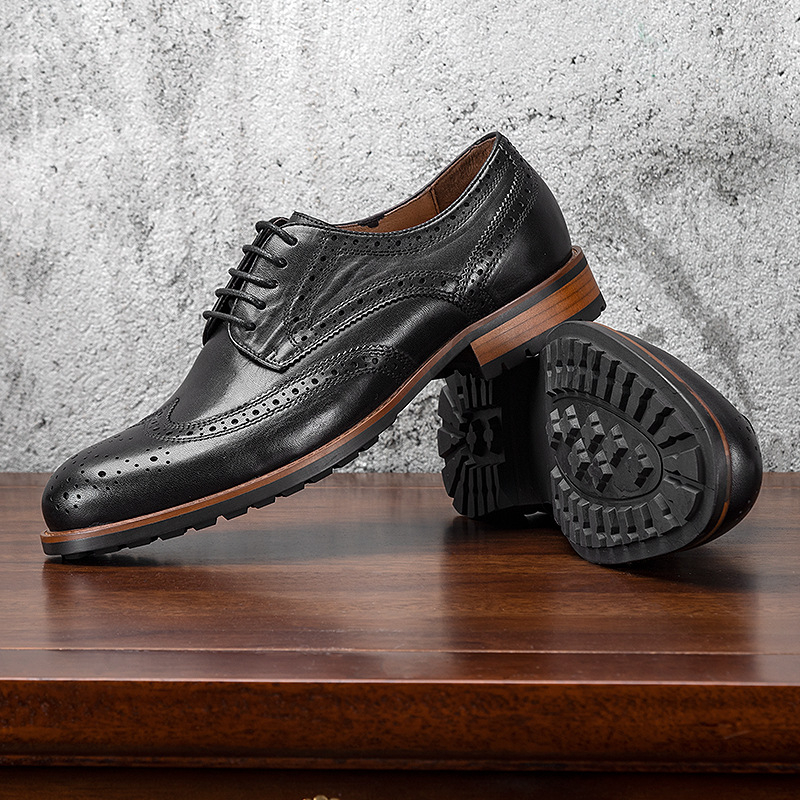Pantofi Derby pentru bărbați — vamp din piele de vițel prim-strat, talpă din cauciuc, parte superioară joasă, închidere cu șireturi