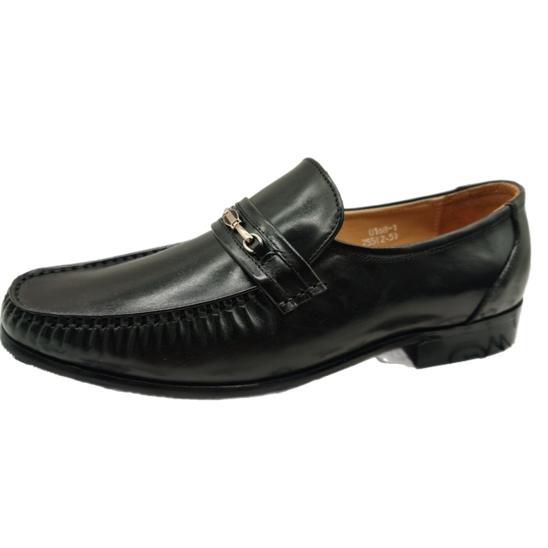 Muški loaferi – gornji dio od teleće kože, gumeni đon, slip-on, kožni vrh prsta, poslovni stil