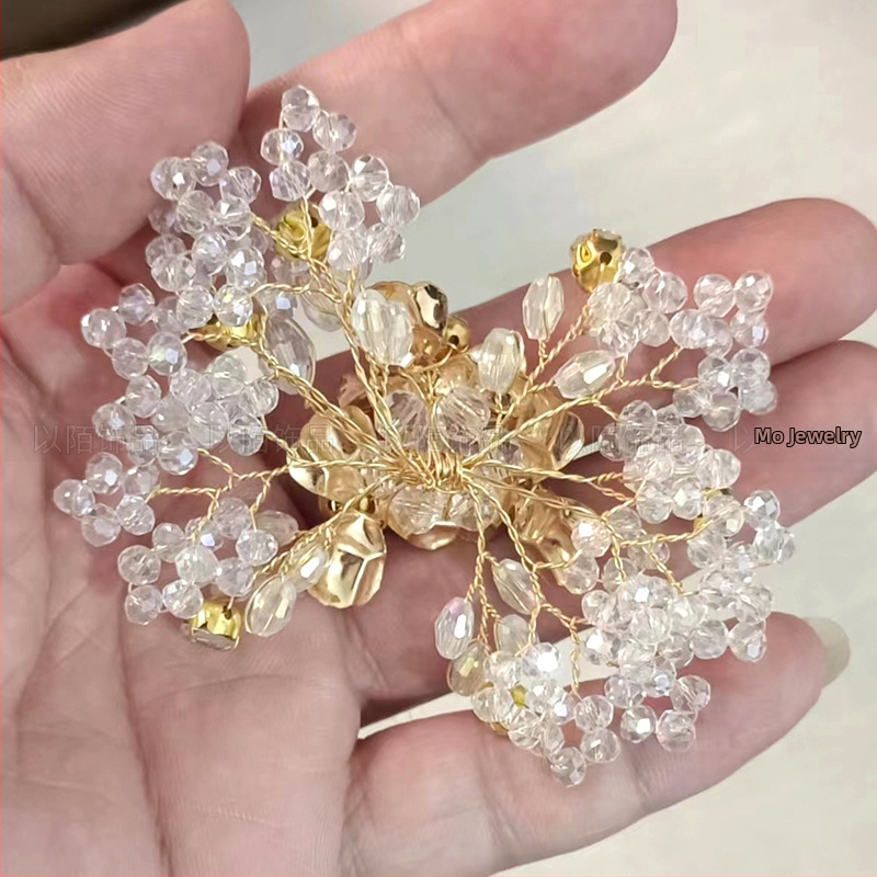 Odvojivi ukras za obuće: kristalna mašna cvijet — stil Bow crystal flower; pogodno za cipele: čizme, sandale, svakodnevne cipele, platnene cipele, papuče; marka: Yimo jewelry; sezone: ljeto, zima, proljeće, jesen