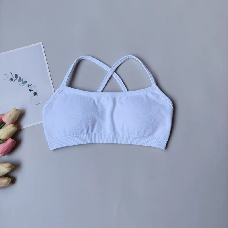 Bezešrna sportska grudnjaka s križnim stražnjim dijelom, bežična, puna čašica s oblikovanim šalicama, materijal najlon/poliamid 90% + spandeks 10%, trodjelni set, prozračna i brzo sušeća