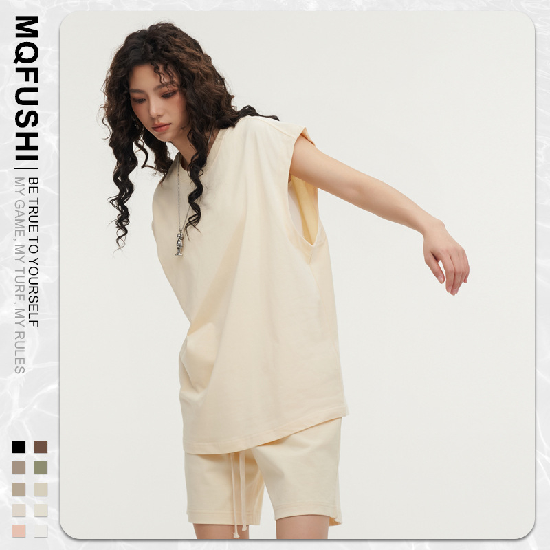 Βαμβακερό T‑shirt χωρίς μανίκια, χαλαρή γραμμή, στρογγυλή λαιμόκοψη, χωρίς σιδέρωμα (χαλαρή γραμμή; στρογγυλή λαιμόκοψη; χωρίς σιδέρωμα)