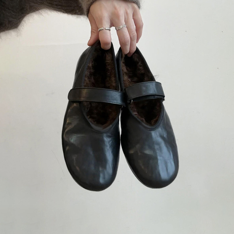 Ženske Mary Jane cipele — okrugli nos, gornji materijal mikrovlakna, ulošak od ovčje kože, podstava od umjetnog pliša, gumeni potplat