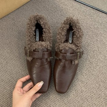 Ženske PU kožne loaferice s četvrtastim vrhom, podstavljene krznom, srednje visoki debeli potplat, gumena podloga