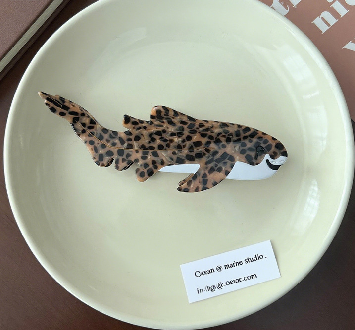 Kopča za kosu od acetata – Ocean serija, ručno izrađena, oblik hvata, porijeklo Yiwu, brend Han yan
