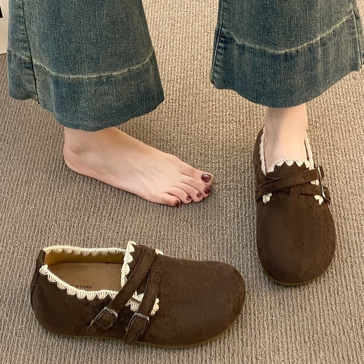 Platforme cipele s nubuk gornjim dijelom, gumom na potplati, debela platforma, kopča