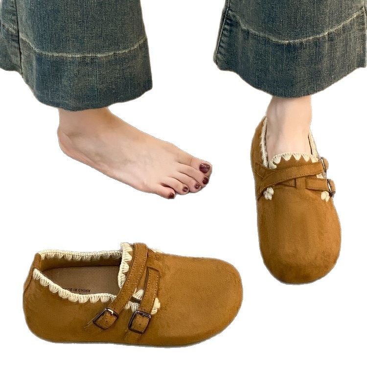 Platforme cipele s nubuk gornjim dijelom, gumom na potplati, debela platforma, kopča