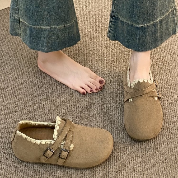 Platforme cipele s nubuk gornjim dijelom, gumom na potplati, debela platforma, kopča