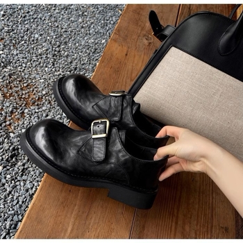 Ženske loaferice od teleće kože s okruglim vrhom, gornji dio od kože prvog sloja, niski potplat 1–3 cm, gumeni potplat, EVA ulošak — retro poslovni casual stil