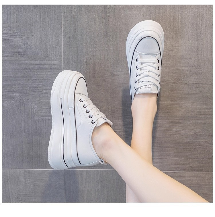 Ženske casual tenisice s povećanjem visine, prozračni mrežasti gornji dio, chunky peta 6-8 cm, vezanje na špage, lagan dizajn