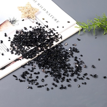 Obsidijan kristalni šljunak – dekor za akvarij i krajolik; Materijal: obsidijan; Kod proizvoda: Obsidian gravel; Pakiranje: PP vrećica; Stil: moderni minimalistički