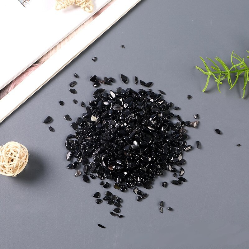 Obsidijan kristalni šljunak – dekor za akvarij i krajolik; Materijal: obsidijan; Kod proizvoda: Obsidian gravel; Pakiranje: PP vrećica; Stil: moderni minimalistički