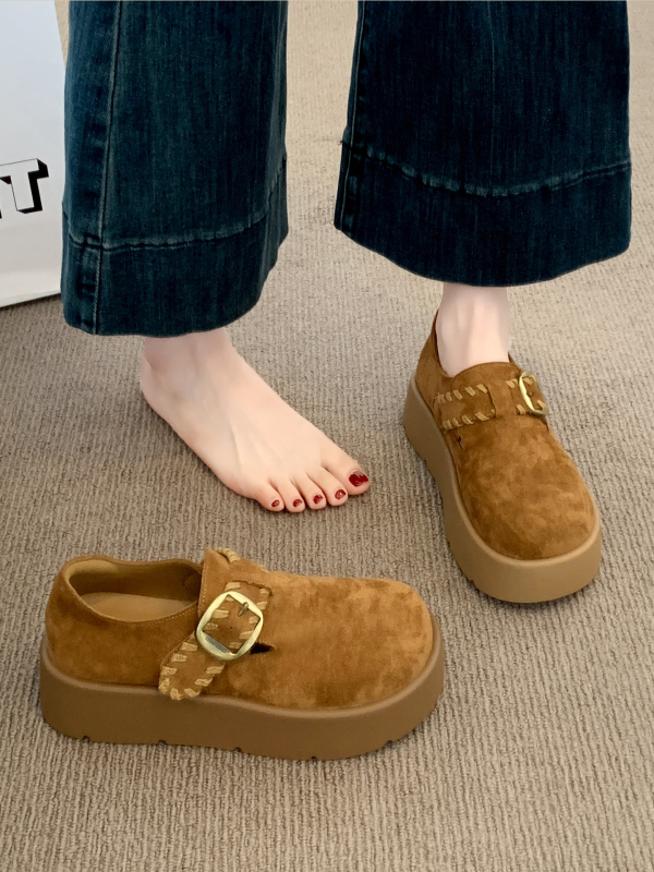 Ženske slip-on loaferice s debelim potplatom i platformom, gornji dio od mikrovlaknaste kože, okrugli nos, 3–5 cm visina platforme, uložak od umjetne kože
