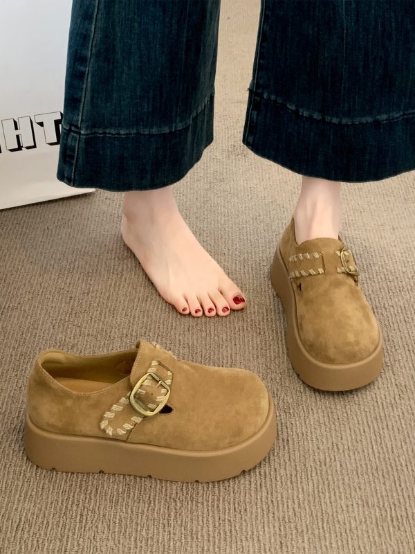 Ženske slip-on loaferice s debelim potplatom i platformom, gornji dio od mikrovlaknaste kože, okrugli nos, 3–5 cm visina platforme, uložak od umjetne kože