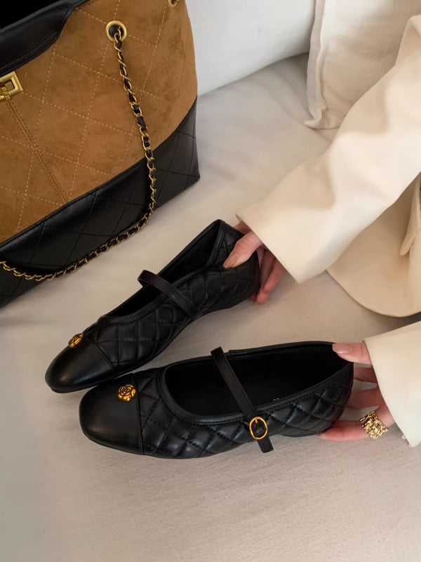 Ženske Mary Jane cipele s ugrađenim povećanjem visine, okrugli vrh, gornji dio od mikrovlakana, niski potpetica ispod 3 cm, jednostavno obuvanje