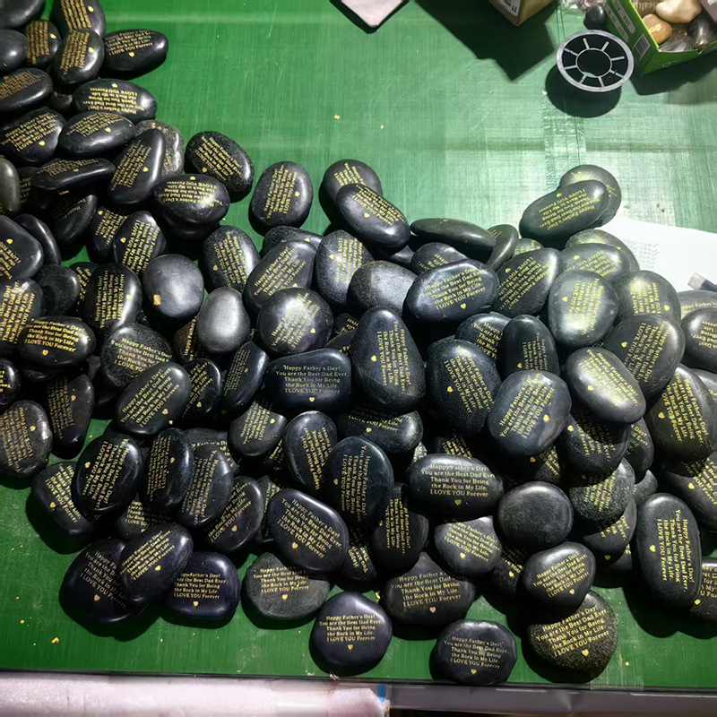 Isayning Gravirani kamenčići za lasersko graviranje – prilagođeni natpis na kamenu, suvenir, kamen za uređenje vrta, 300 g, šifra 056