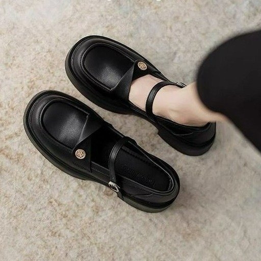 Ženske slip-on loafers, casual, PU gornji dio, zaobljeni nos, niski potplat 1–3 cm, gumeni đon, pogodne za proljeće i jesen